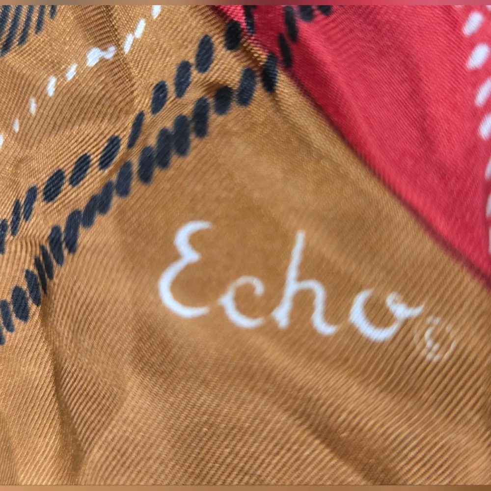 ECHO‎ SILK SCARF